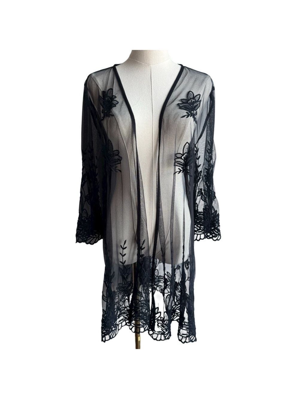 Maurices Floral Lace Kimono XL Black Sheer Boho Sexy Cover Shawl Goth Pretty EUC